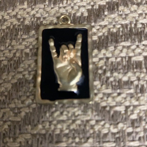 NEW Gold tone Reversible ROCKSTAR PENDANT - Picture 3 of 4